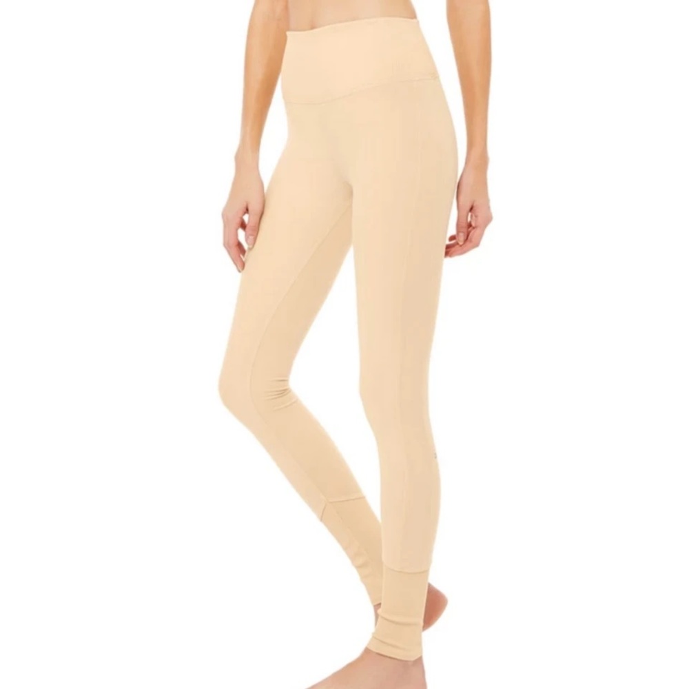 Alo soft lounge leggings in putty high waist